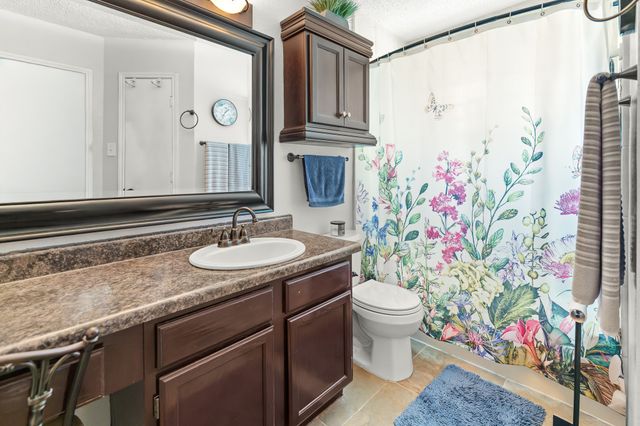 6805 Black Wing Drive, Fort Worth, TX 76137