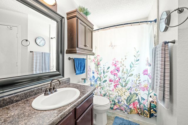 6805 Black Wing Drive, Fort Worth, TX 76137