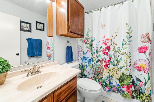 6805 Black Wing Drive, Fort Worth, TX 76137