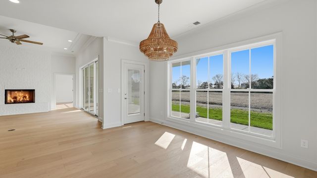5544 Sinclair St, Murfreesboro, TN 37127
