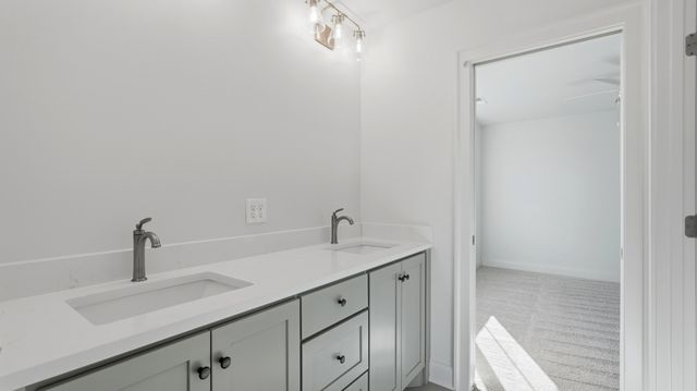 5544 Sinclair St, Murfreesboro, TN 37127