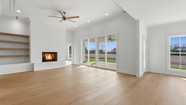 5544 Sinclair St, Murfreesboro, TN 37127