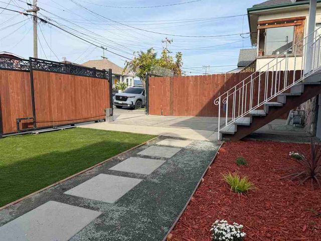 1238 97th Avenue, Oakland, CA 94603