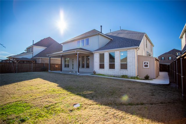 7600 Clear Rapids Drive, Mckinney, TX 75071