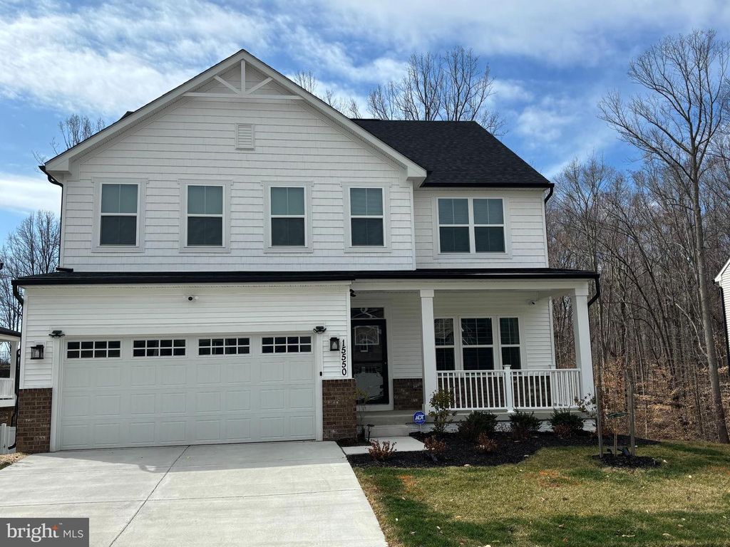 Image 1 of property listing at 15550 TWIN RIVER CIR, Bowie, MD 20716