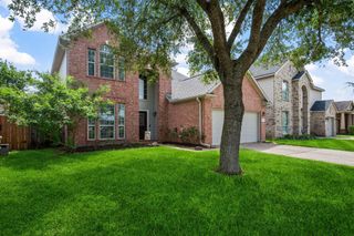 8522 E Highlands Crossing, Highlands, TX 77562