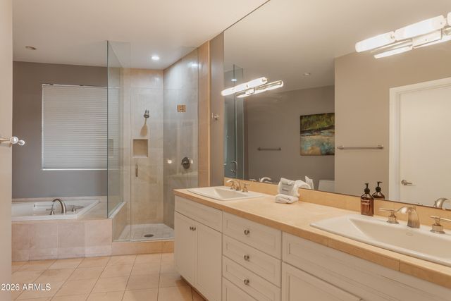 4021 N 75th Street 201, Scottsdale, AZ 85251