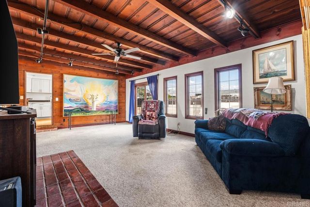 1676 Vann Court, El Cajon, CA 92020