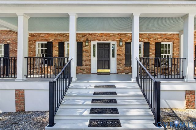 1108 Shallow Well Rd, Manakin Sabot, VA 23103