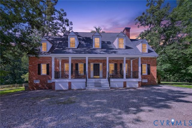 1108 Shallow Well Rd, Manakin Sabot, VA 23103