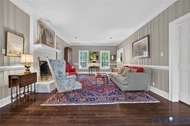 1108 Shallow Well Rd, Manakin Sabot, VA 23103