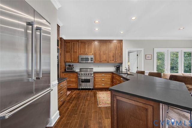 1108 Shallow Well Rd, Manakin Sabot, VA 23103