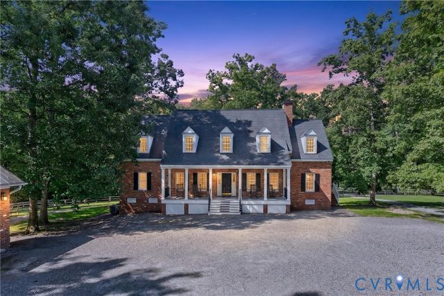 1108 Shallow Well Rd, Manakin Sabot, VA 23103