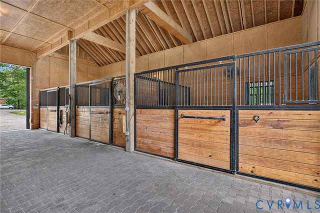 1108 Shallow Well Rd, Manakin Sabot, VA 23103