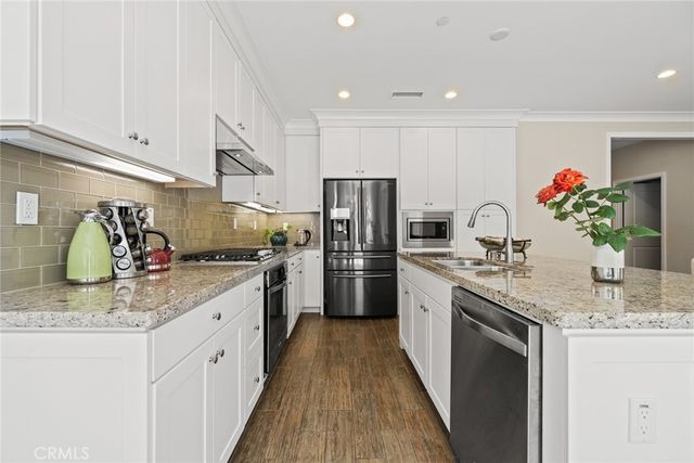 68 Island Coral, Irvine, CA 92620