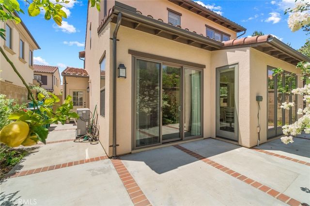 68 Island Coral, Irvine, CA 92620