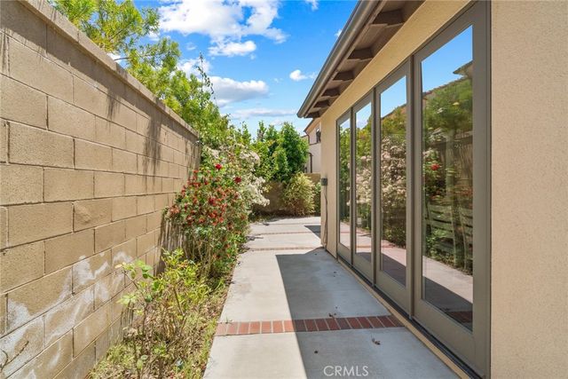 68 Island Coral, Irvine, CA 92620