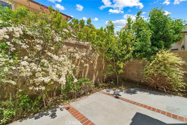 68 Island Coral, Irvine, CA 92620