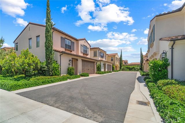 68 Island Coral, Irvine, CA 92620