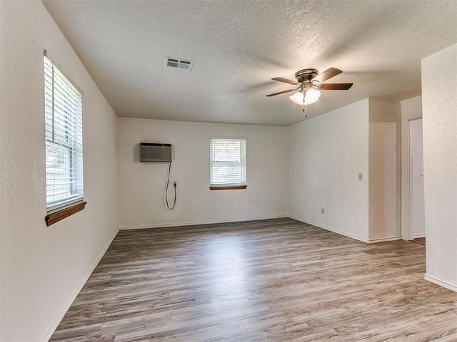 621 Cypress Drive, Oklahoma City, OK 73170