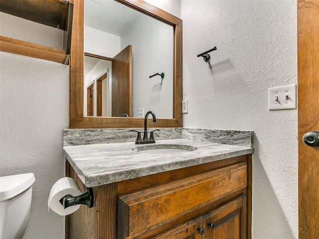 621 Cypress Drive, Oklahoma City, OK 73170