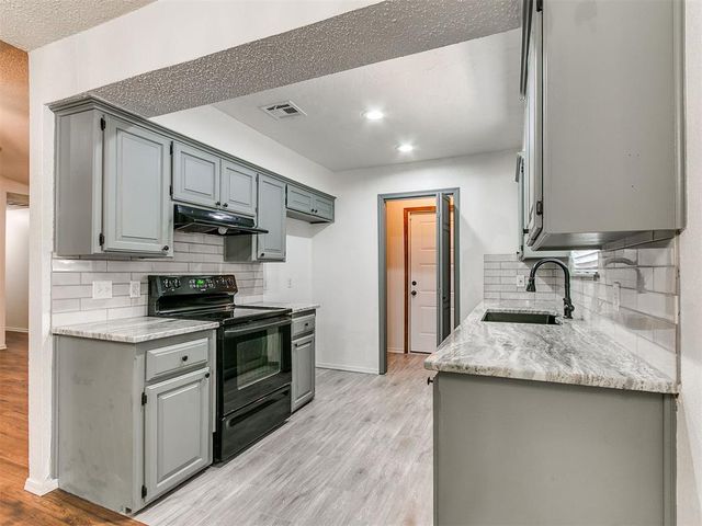 621 Cypress Drive, Oklahoma City, OK 73170