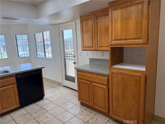 17835 Rancho Bonita, Victorville, CA 92395