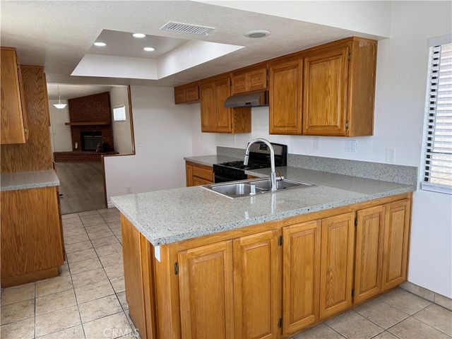 17835 Rancho Bonita, Victorville, CA 92395