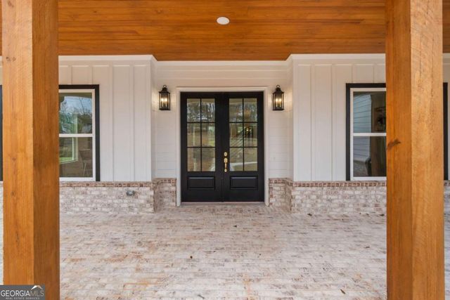 105 River Meadow Lane, Social Circle, GA 30025