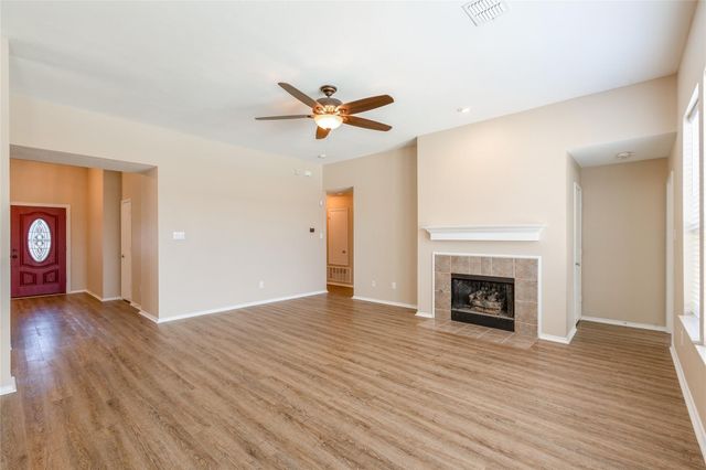 111 Wandering Drive, Forney, TX 75126