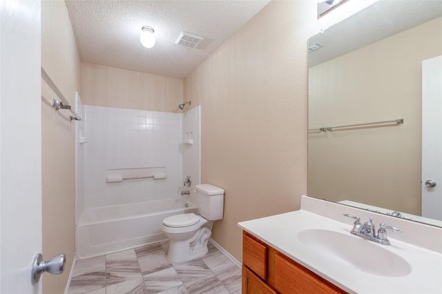 111 Wandering Drive, Forney, TX 75126