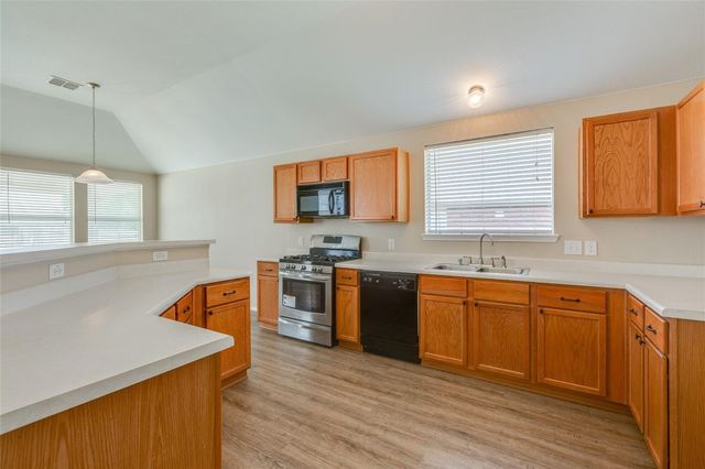 111 Wandering Drive, Forney, TX 75126