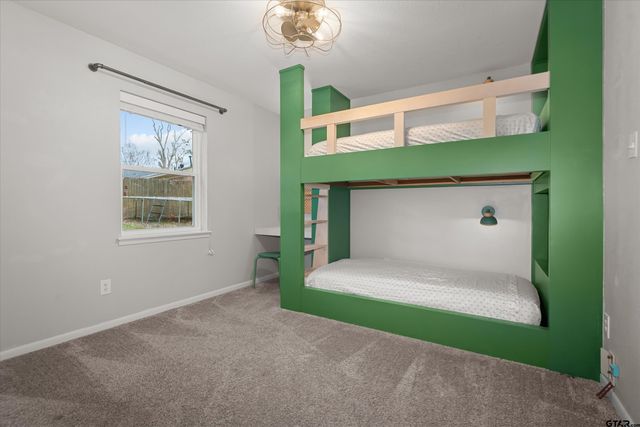 700 Oxford Drive, Tyler, TX 75703