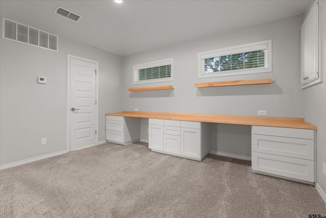 700 Oxford Drive, Tyler, TX 75703