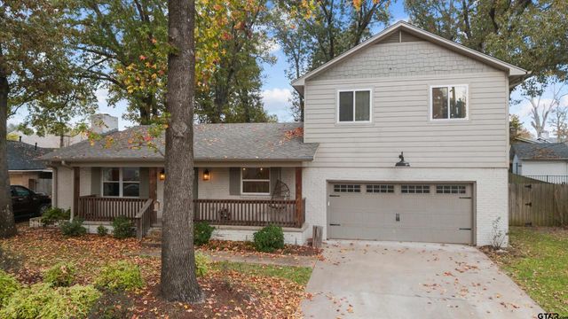 700 Oxford Drive, Tyler, TX 75703