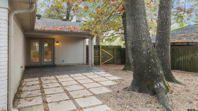 700 Oxford Drive, Tyler, TX 75703