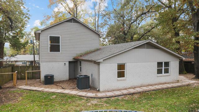 700 Oxford Drive, Tyler, TX 75703
