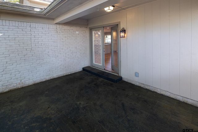 700 Oxford Drive, Tyler, TX 75703