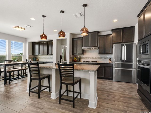 28936 Bucking Bull, Fair Oaks Ranch, TX 78015