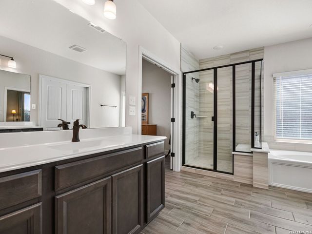 28936 Bucking Bull, Fair Oaks Ranch, TX 78015