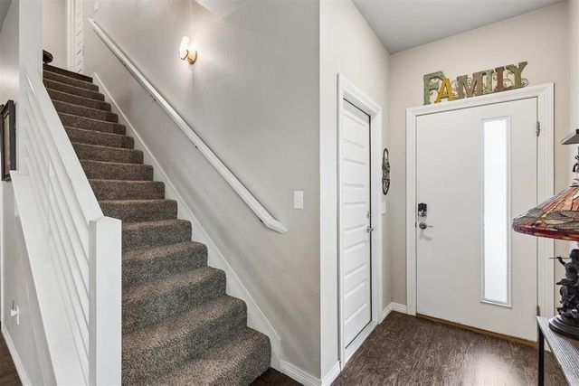 2109 Camino Del Plaza Lane, Edmond, OK 73013