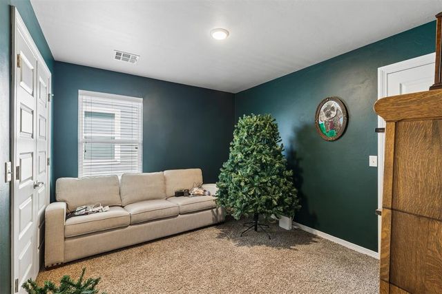 2109 Camino Del Plaza Lane, Edmond, OK 73013