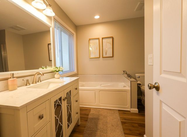 1431 Sumter Avenue N, Golden Valley, MN 55427