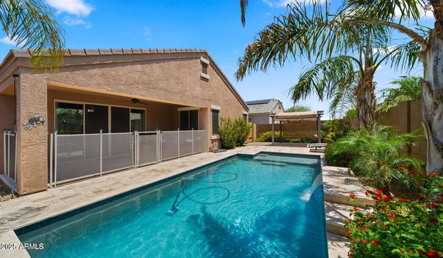 9309 W ORANGE Drive, Glendale, AZ 85305