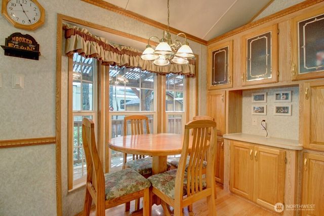 134 Drial Loop, Deming, WA 98244
