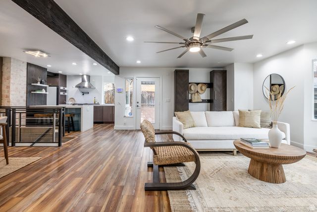 3387 S LA MESA RD, Salt Lake City, UT 84109