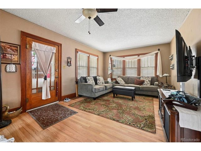 2408 N Nevada Ave, Colorado Springs, CO 80907