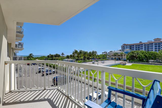 125 S OCEAN Avenue 304, Palm Beach Shores, FL 33404