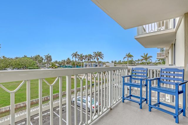 125 S OCEAN Avenue 304, Palm Beach Shores, FL 33404