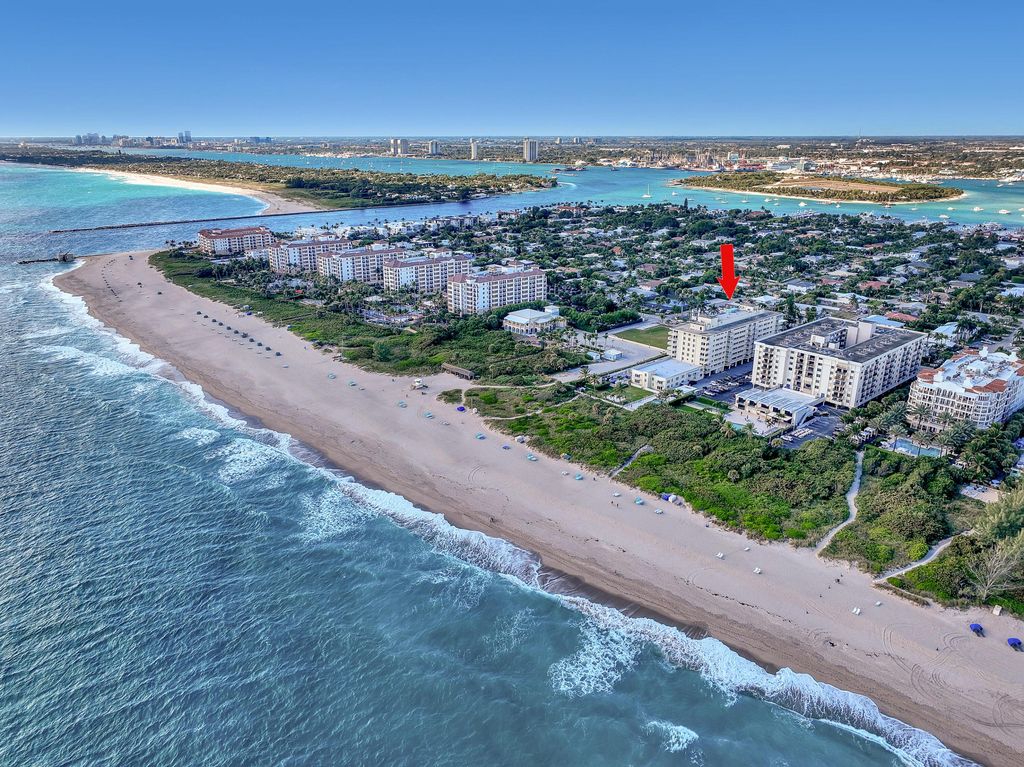 125 S OCEAN Avenue 304, Palm Beach Shores, FL 33404